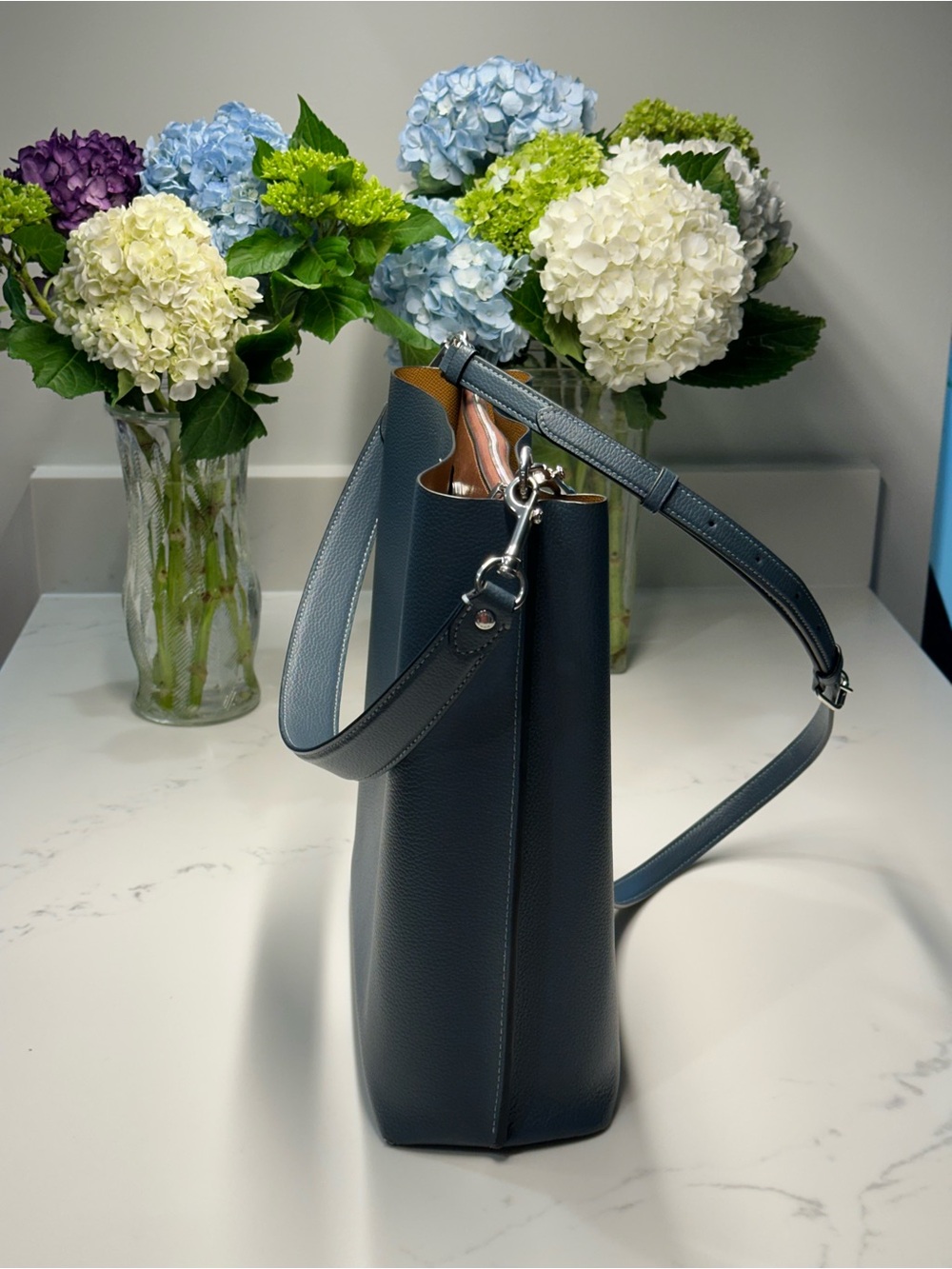 Coach Mollie Bucket Bag CA214 Denim Leather Blue NWOT + Dust Bag + COA - Picture 3 of 16